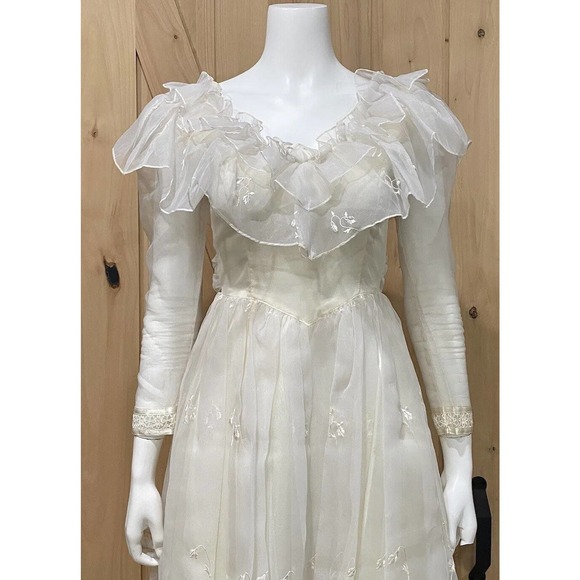 Vtg Gunne Sax Bridal Dress Victorian Lace McClintock - Picture 2 of 16